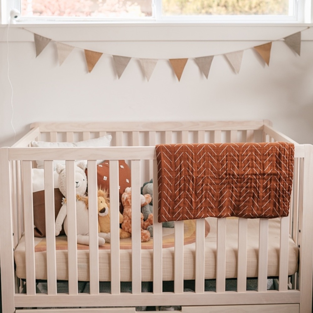 FREE WITH PURCHASE • mebie baby fitted crib sheet •